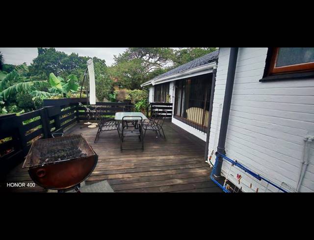 4 BEDROOM HOUSE FOR SALE IN UVONGO